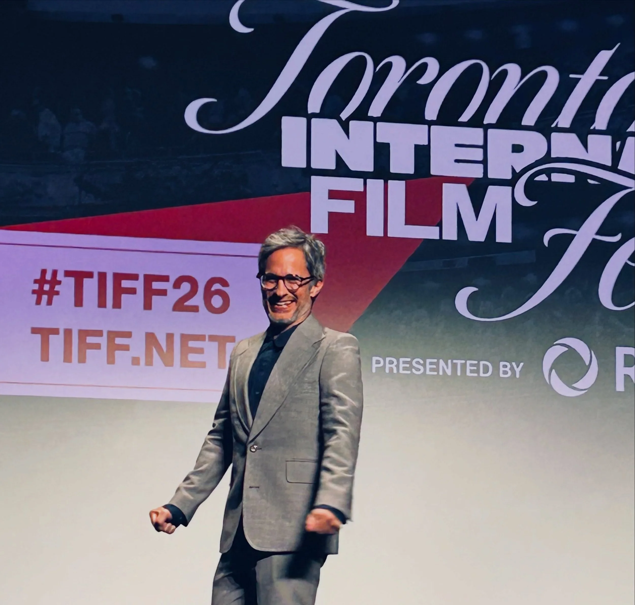 Gael Garc&iacute;a Bernal presenting HOMBRE AL AGUA, his third feature film as director, in its North American premiere at the Toronto International Film Festival (TIFF).
.
.
.
#hombrealagua #tiff #tiff26 #gaelgarciabernal #mexico  @gaelgarciab