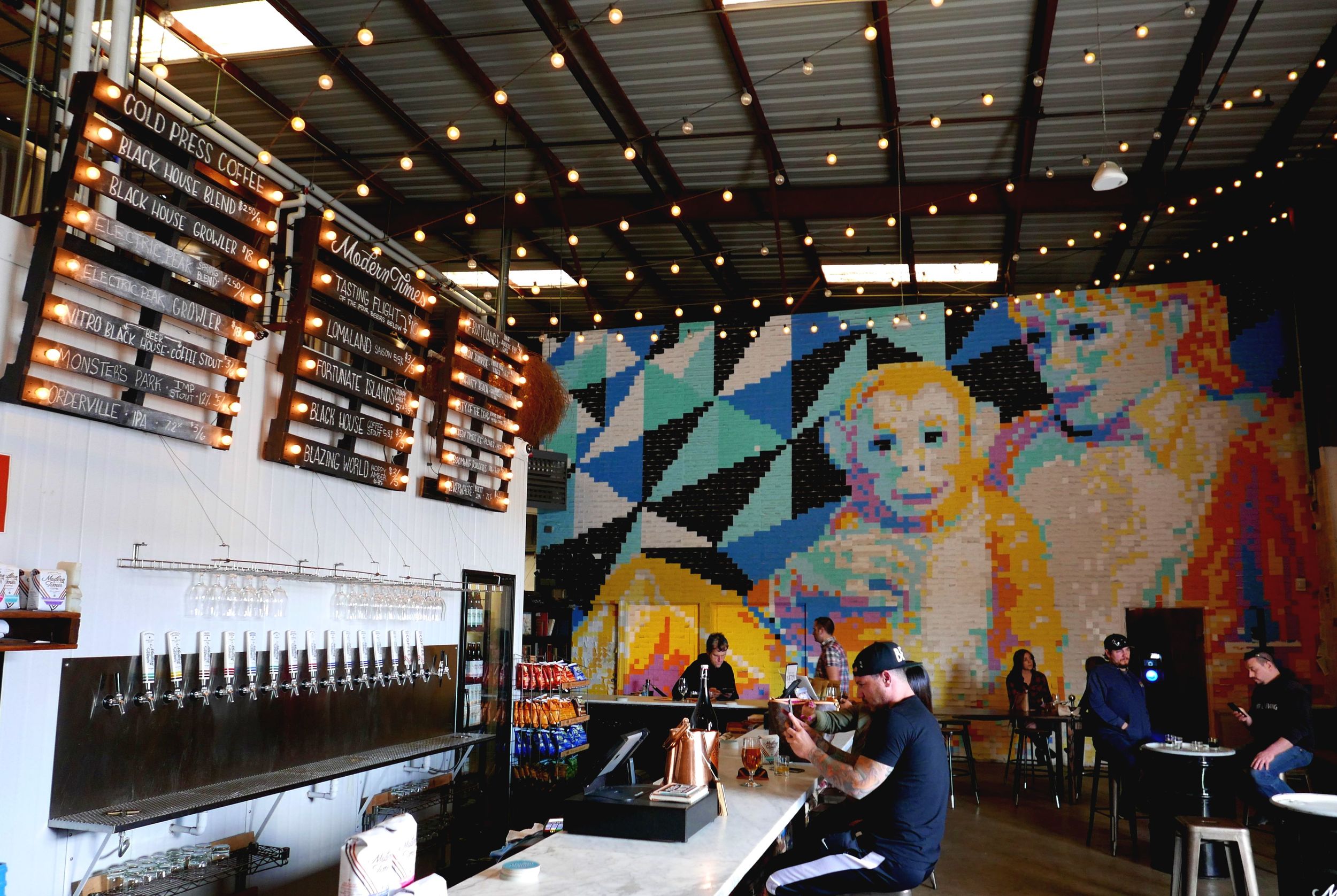 The amazing post-it murial at Modern Times Taproom in San Diego