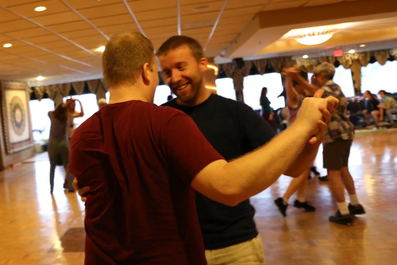 couples dancing.jpg