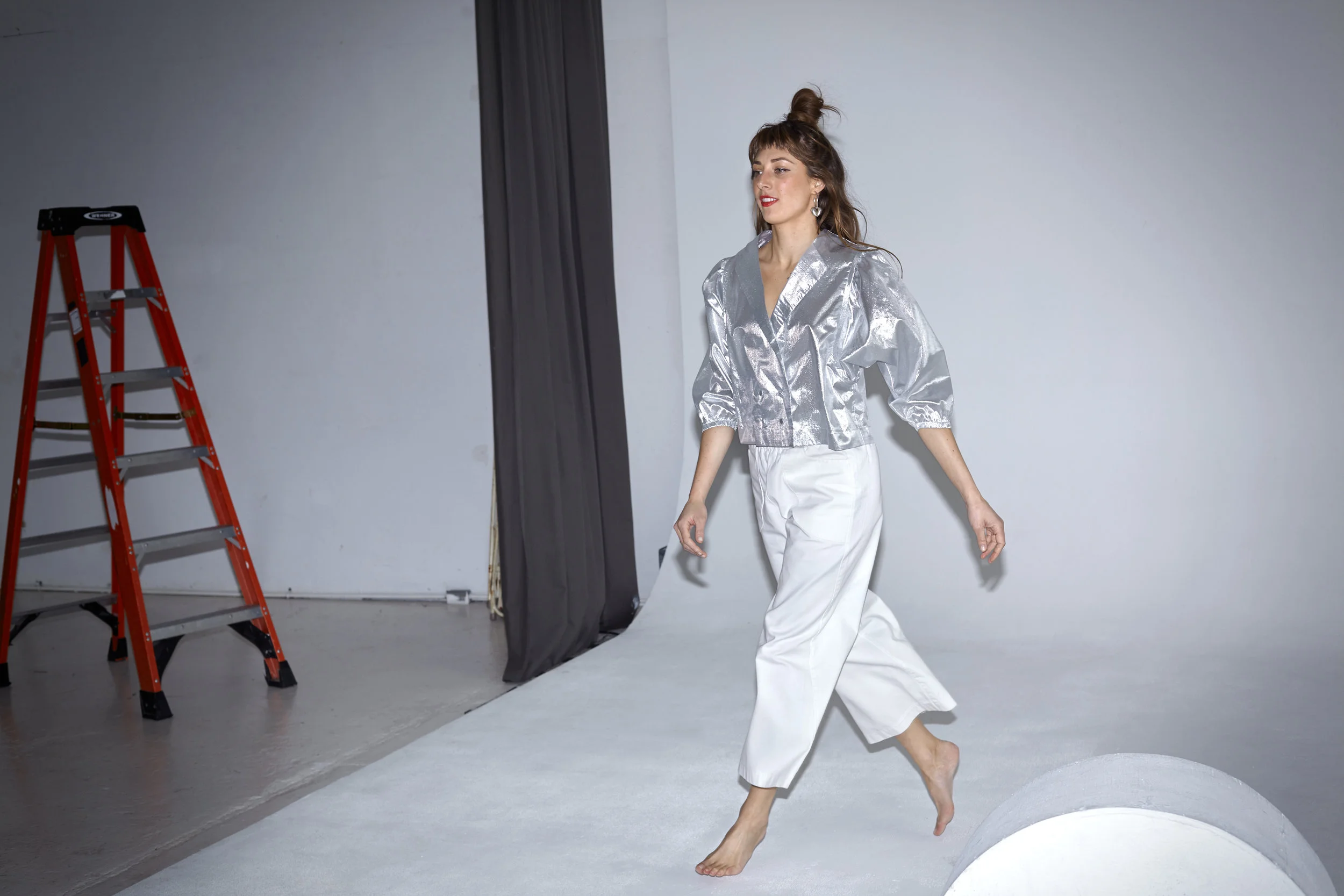  Behind-the-Scenes photography for Brooklyn-based fashion label  DON'T WORRY BABY . 