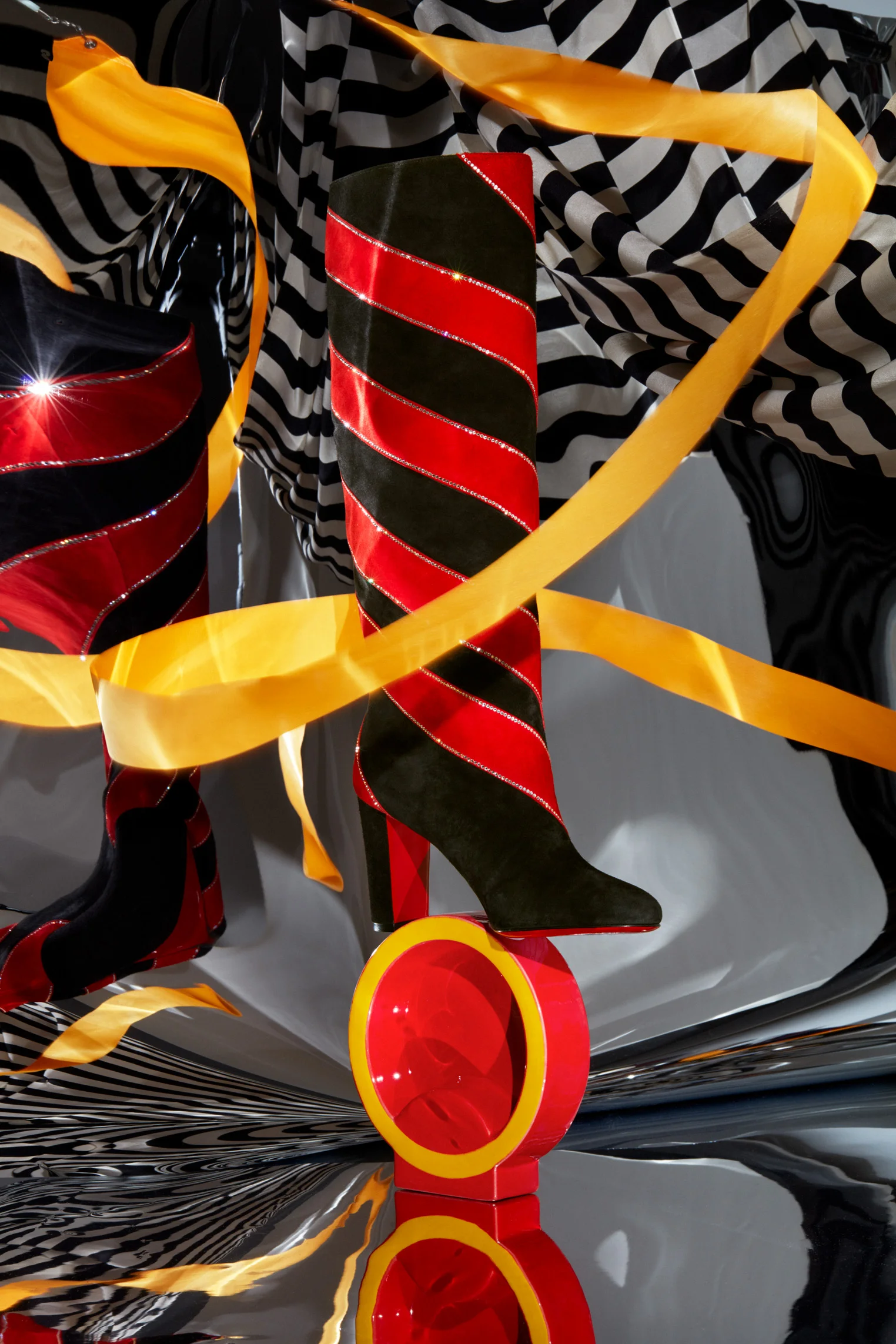  Lauren Coleman / Vogue China  VS+Company 