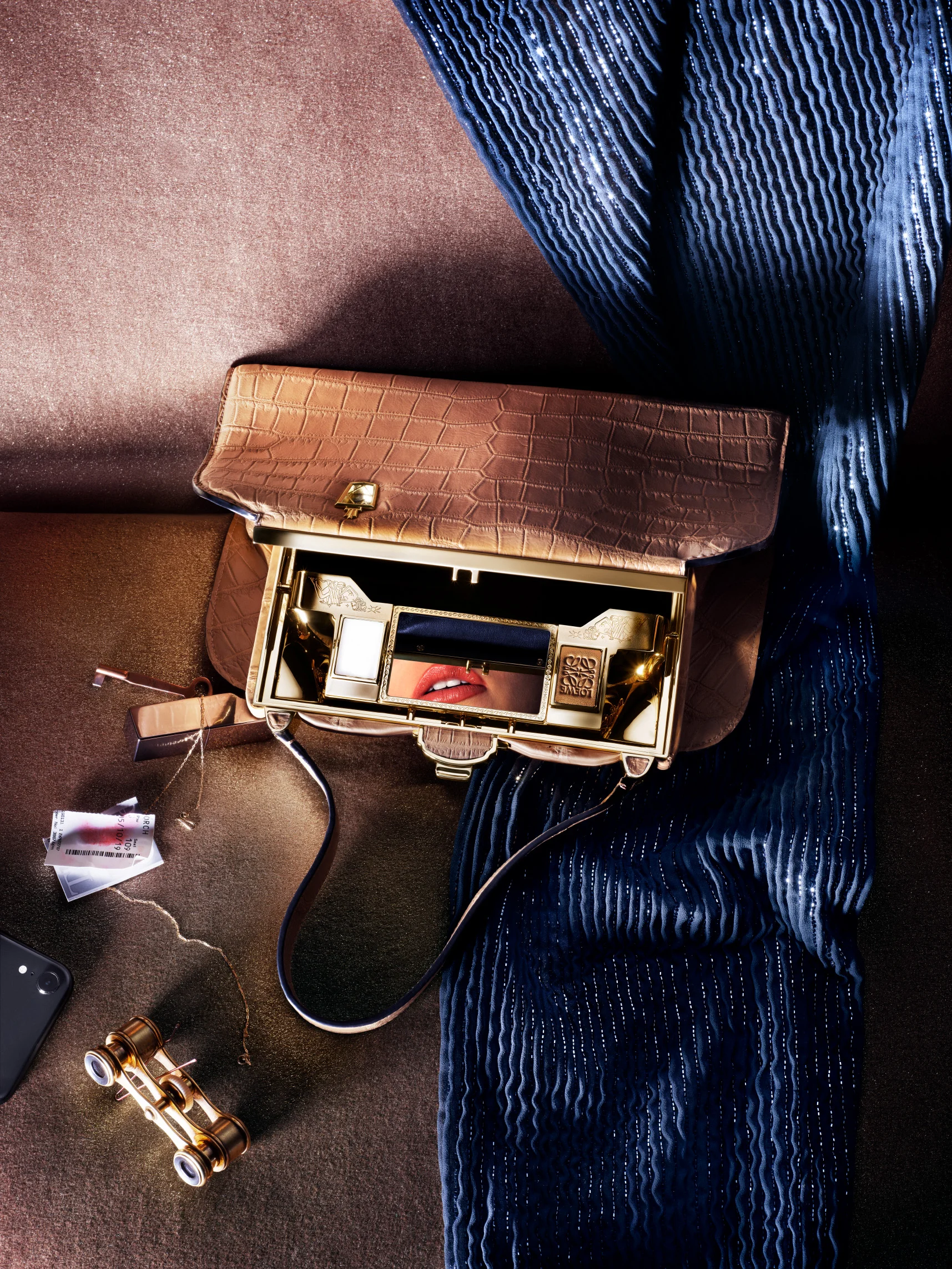  Horacio Salinas / Vanity Fair  VS+Company 