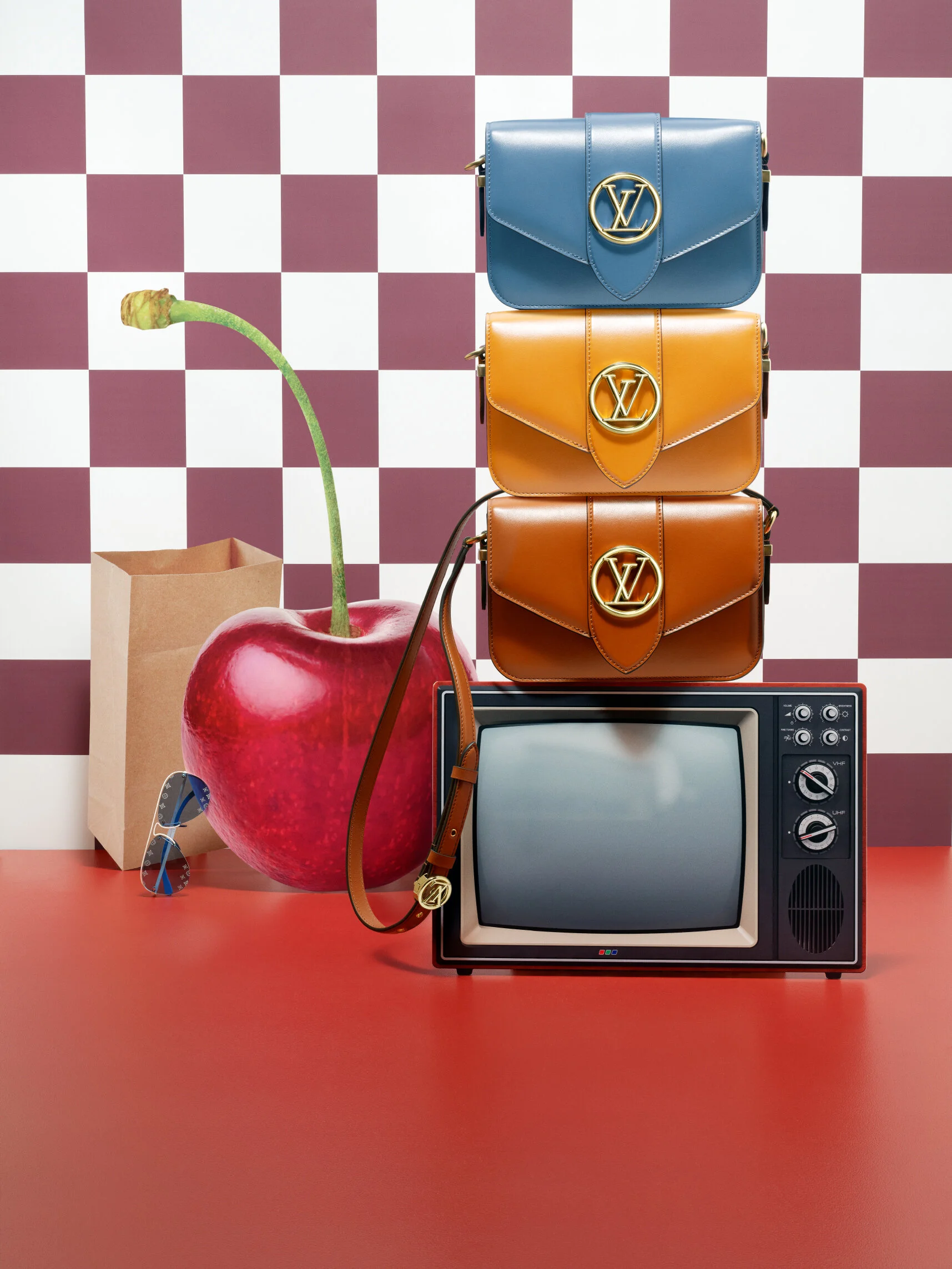  Joanna McClure / V Magazine  VS+Company 