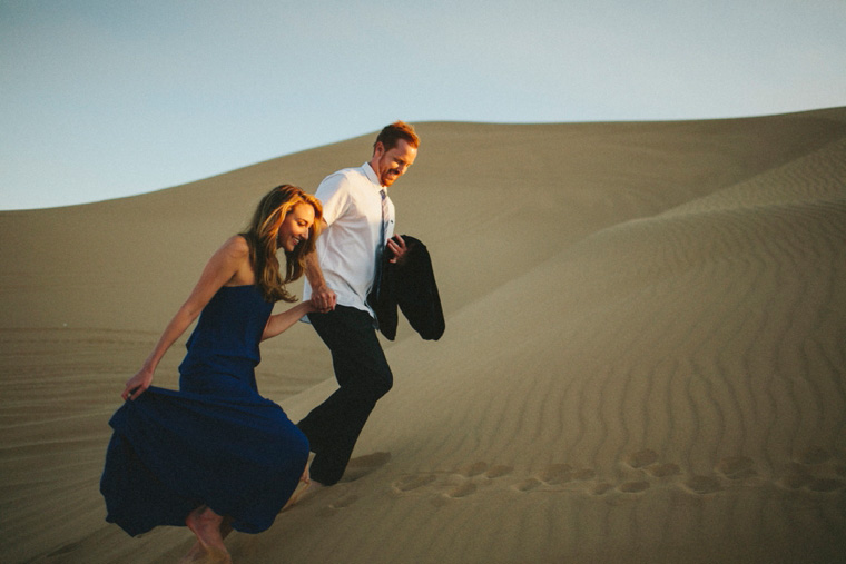 sand-dunes-engagement-15.jpg