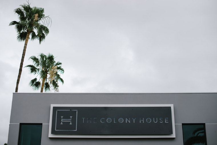 Colony-House-Anaheim-02.jpg