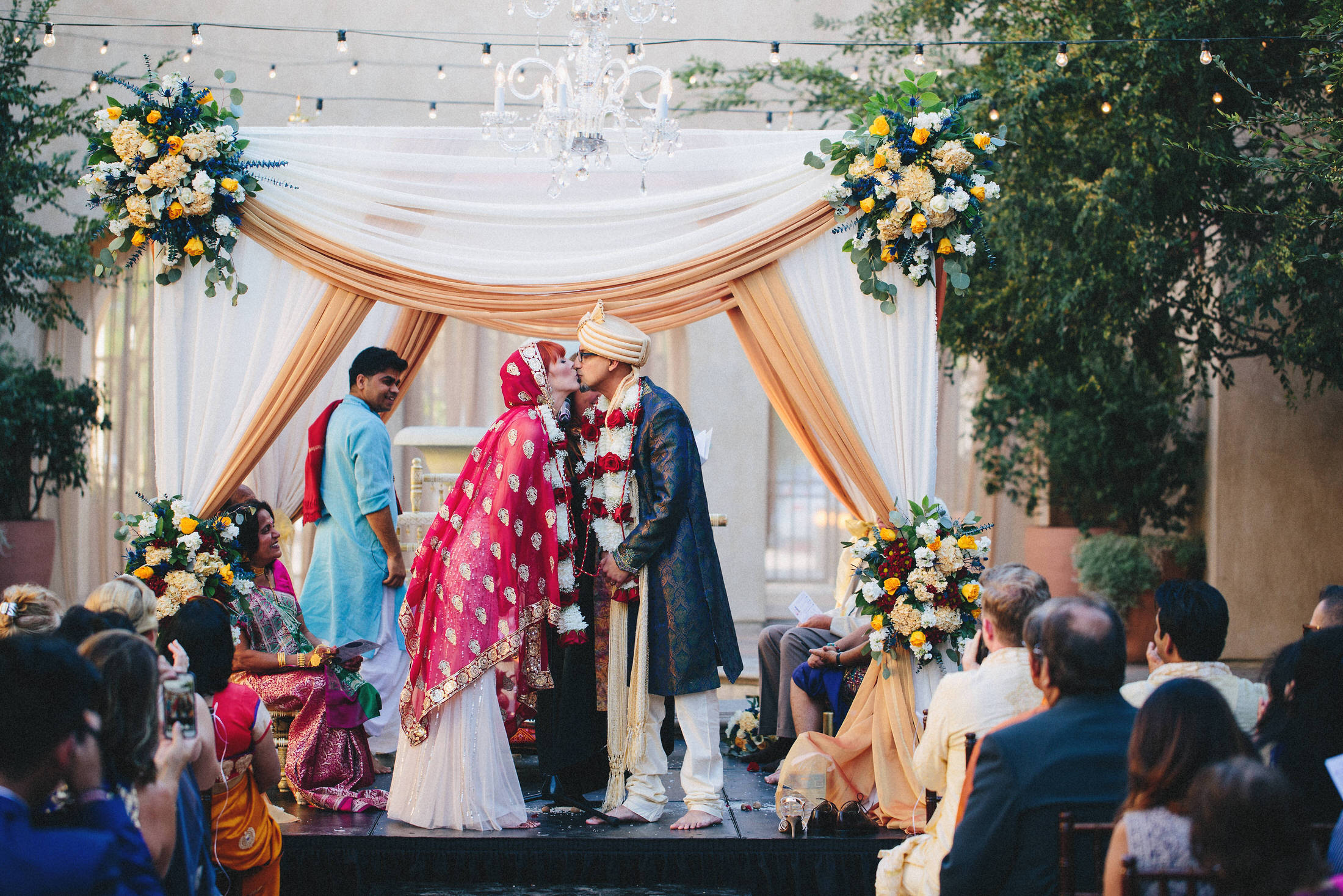 Modern-Indian-Serra-Plaza-wedding-067.jpg