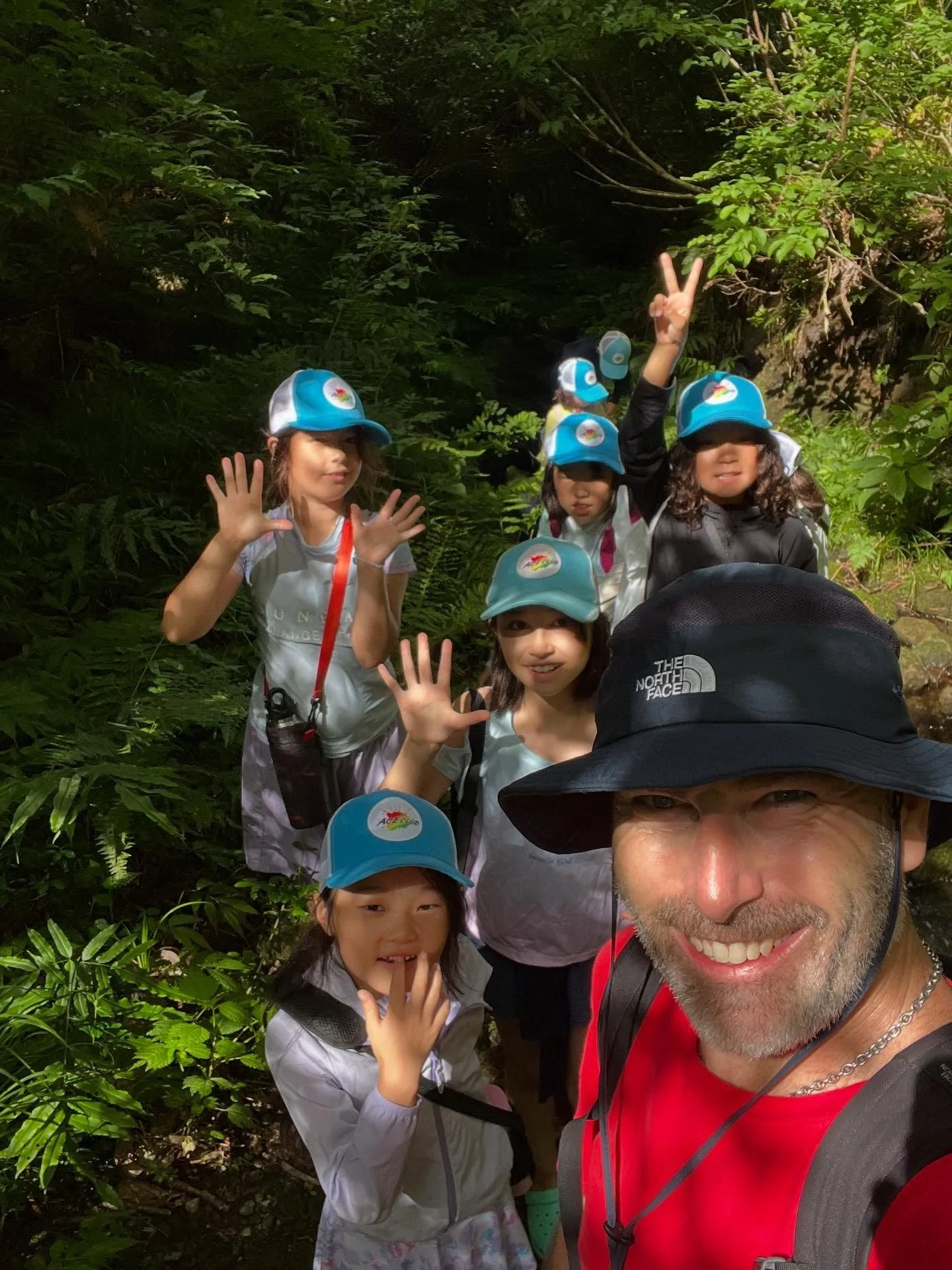 An amazing forest river trek in the books. That was like a beautiful Ghibili movie we trekked through. It was nice to do it in the beautiful mountains of Myoko! #trekking #rivertrekking #summer #summercamp #summercampjapan #kidscamp #memoriesforlife❤