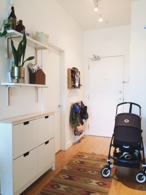 Entry way with the stroller