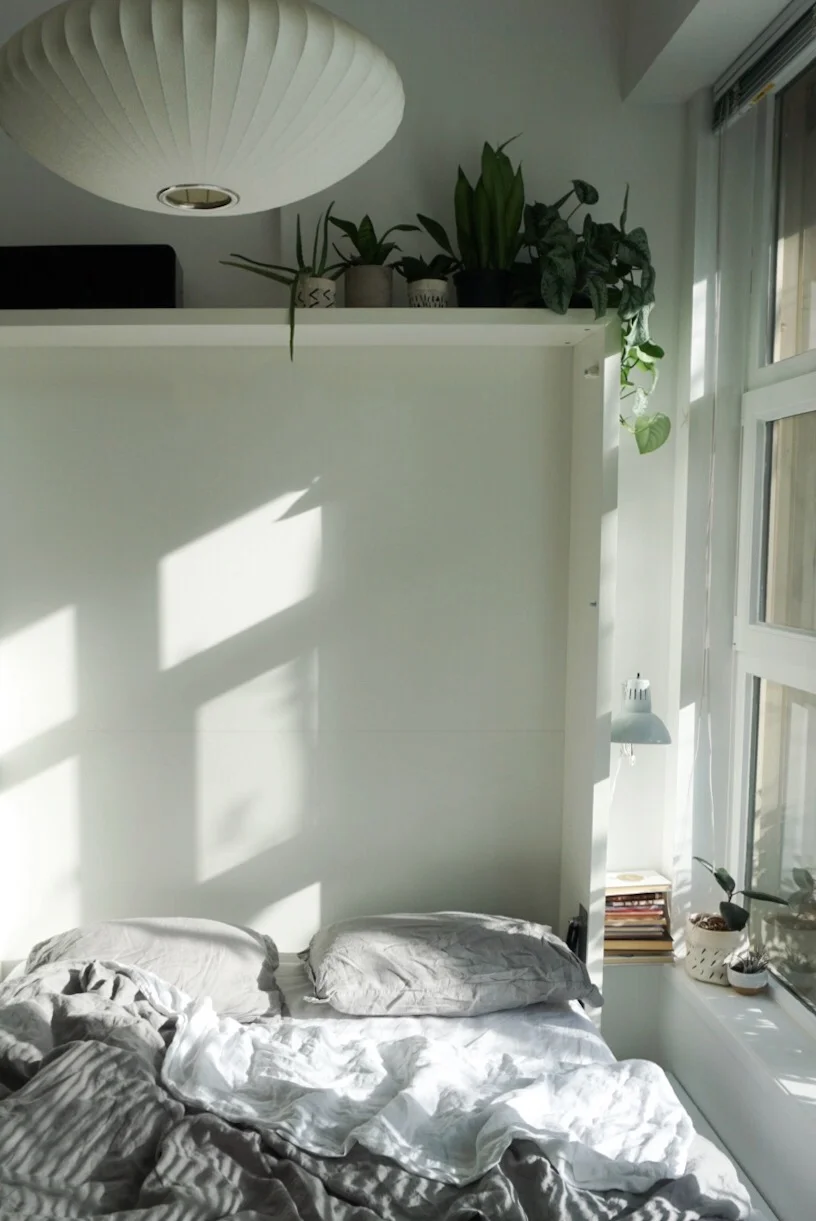 Life Changing Magic of Linen Sheets (Small Shop Love: LAST LIGHT)