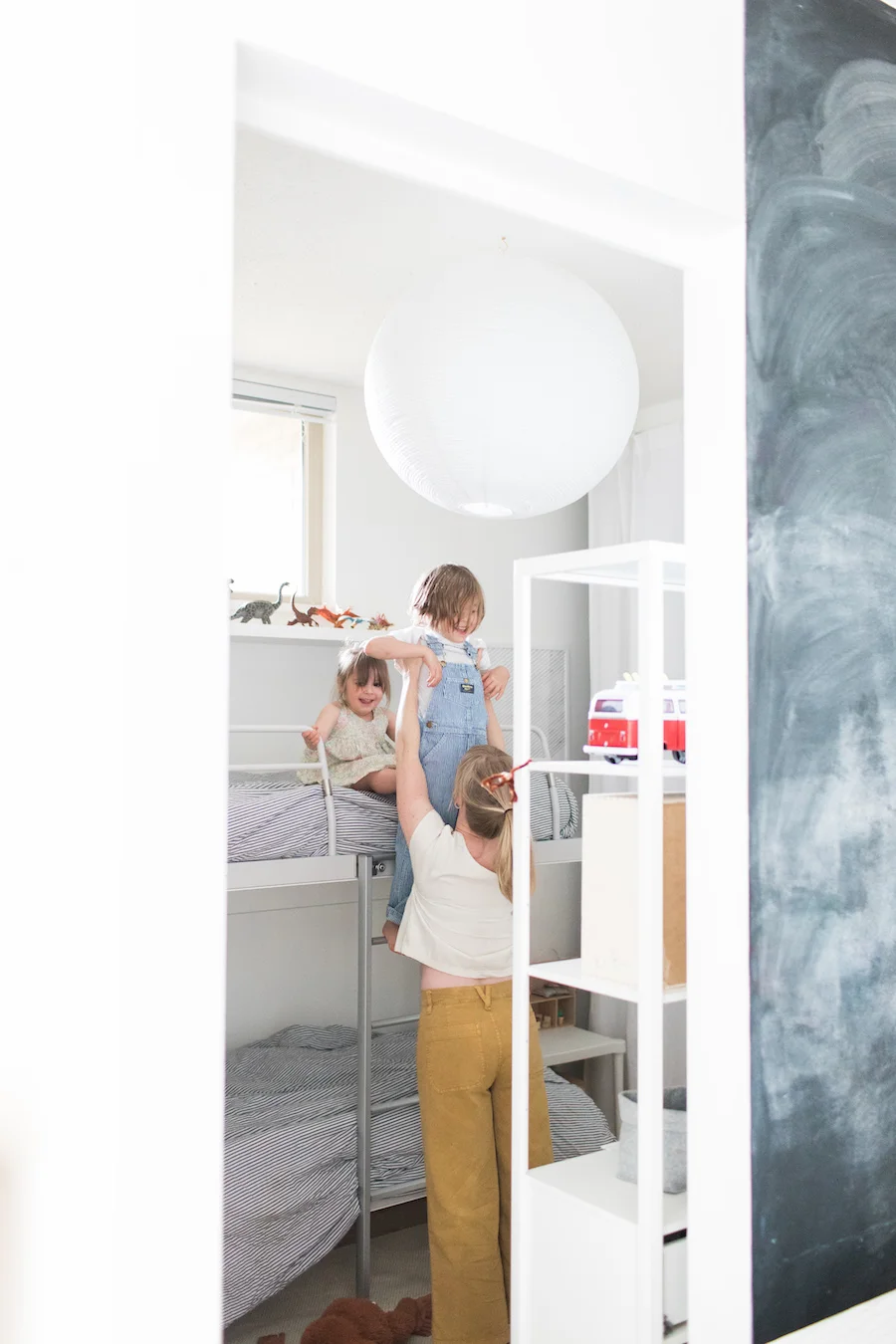 600sqftandababy_ModernNestPhoto_SmallHouseHunting