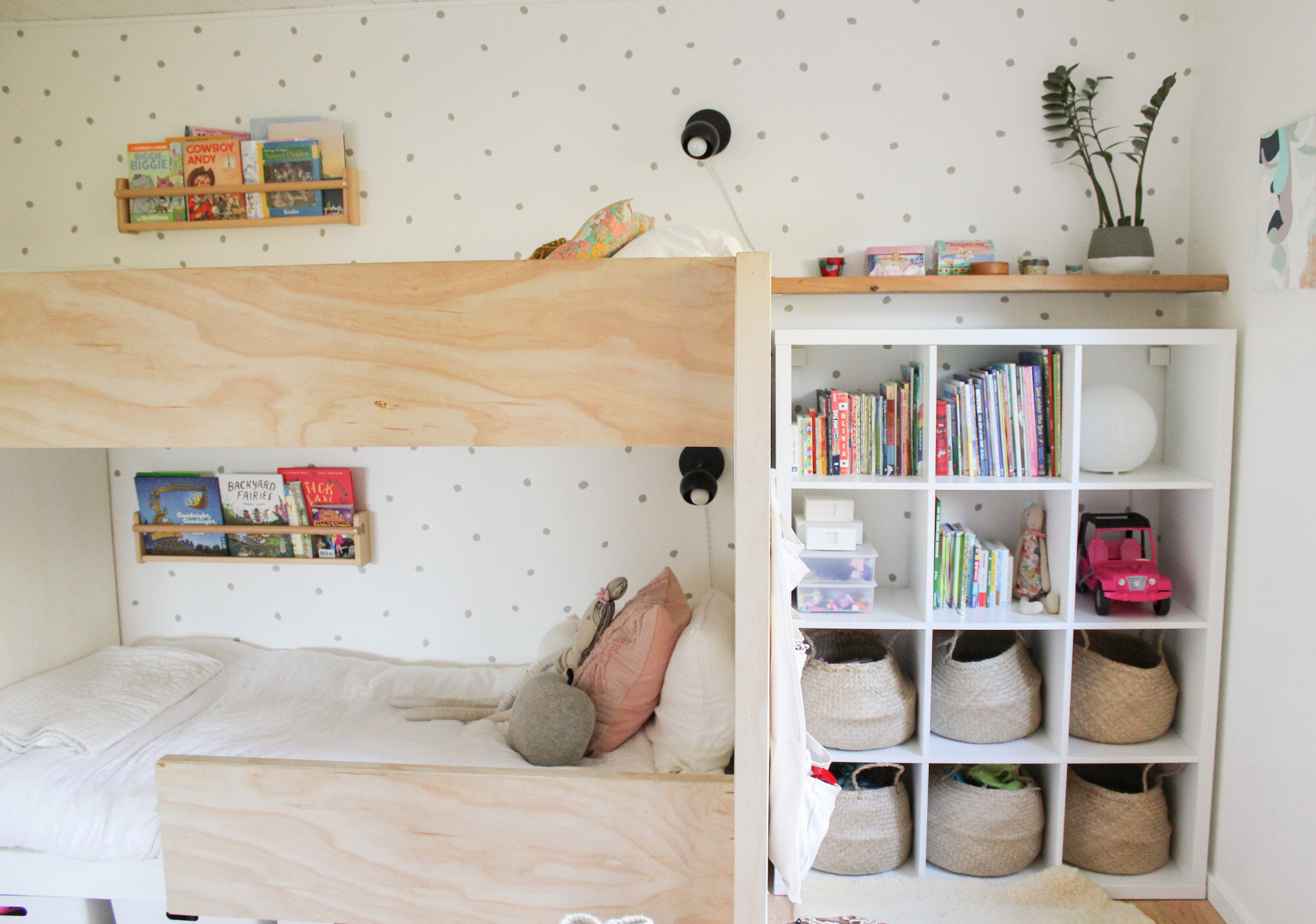 Room With Custom Bunk Beds, Custom Made Bunk Beds For Small Rooms