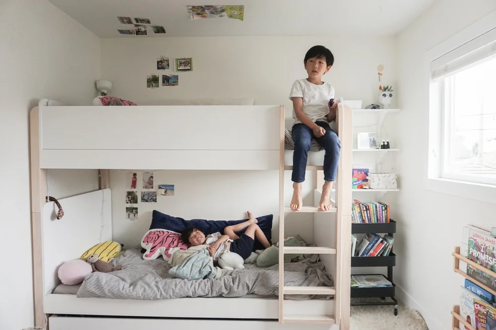 Kids Bedroom with super cute bunk bed (Babyletto TipToe).