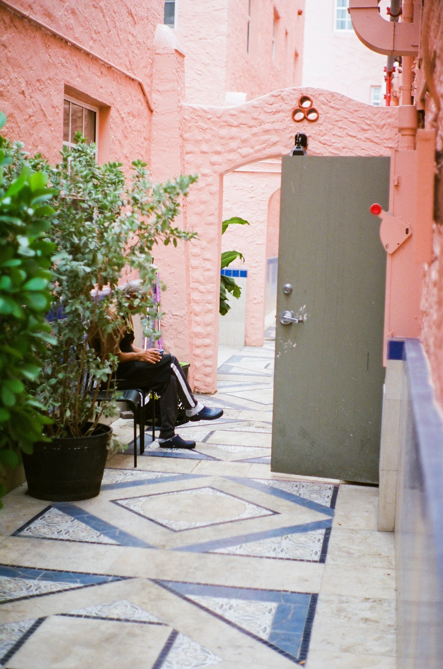 Film shot on Fuji Pro 400H with Leica M6