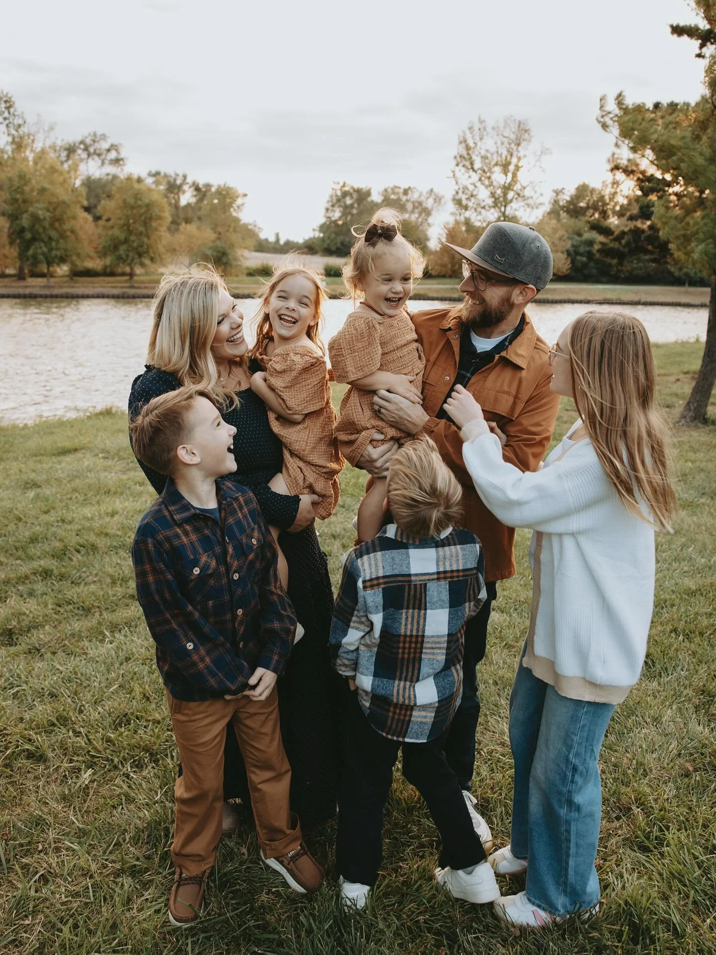 Fall is BUSY but it&rsquo;s also my favorite because I get to watch all these cute little families grow and have the best time together!  So much love for The Kofoed&rsquo;s 🫶🏼