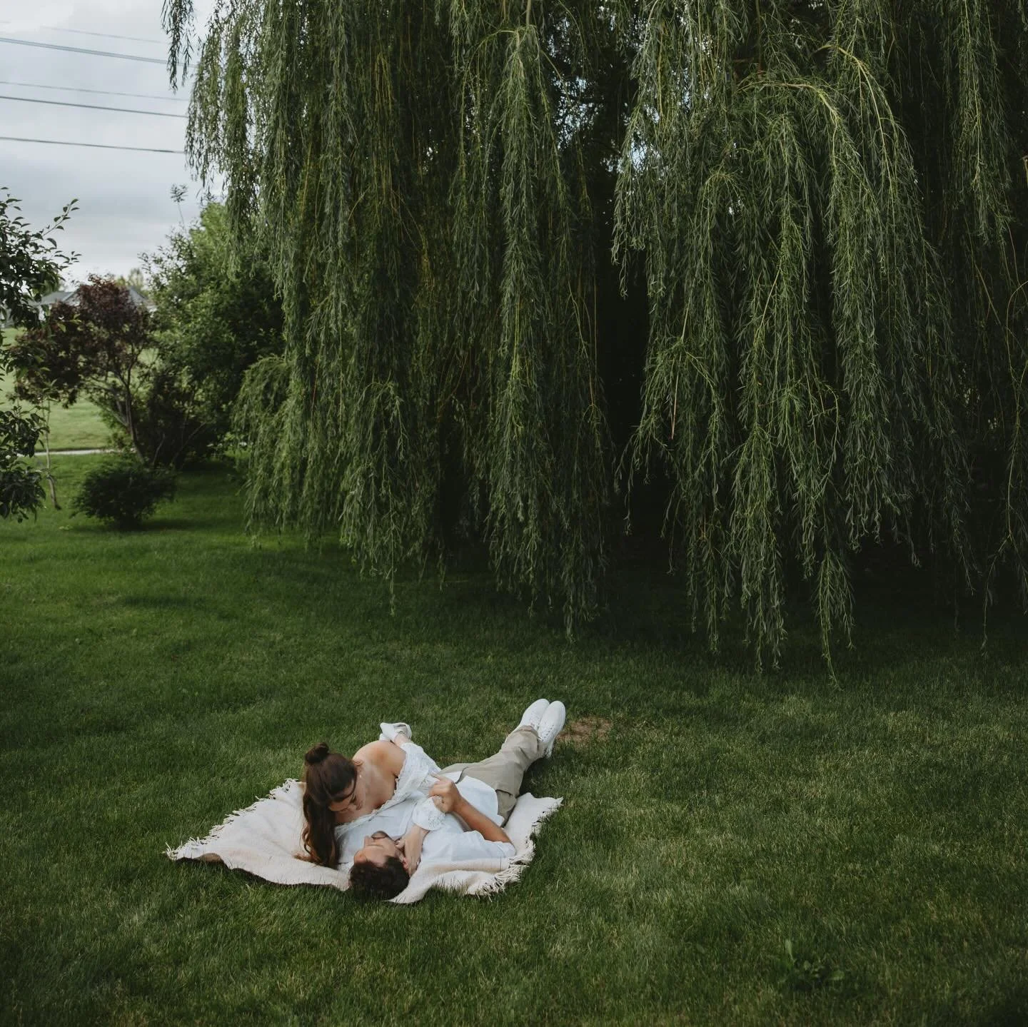 ✨Obsessed with this dreamy engagement shoot ✨ 

Are you recently engaged?  I&rsquo;d love to chat about being your wedding &amp; engagement photographer 🫶🏼

I strive to bring your vision to life and provide elegant true to color photo&rsquo;s.  I h