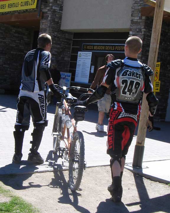 mmwalk2.jpg