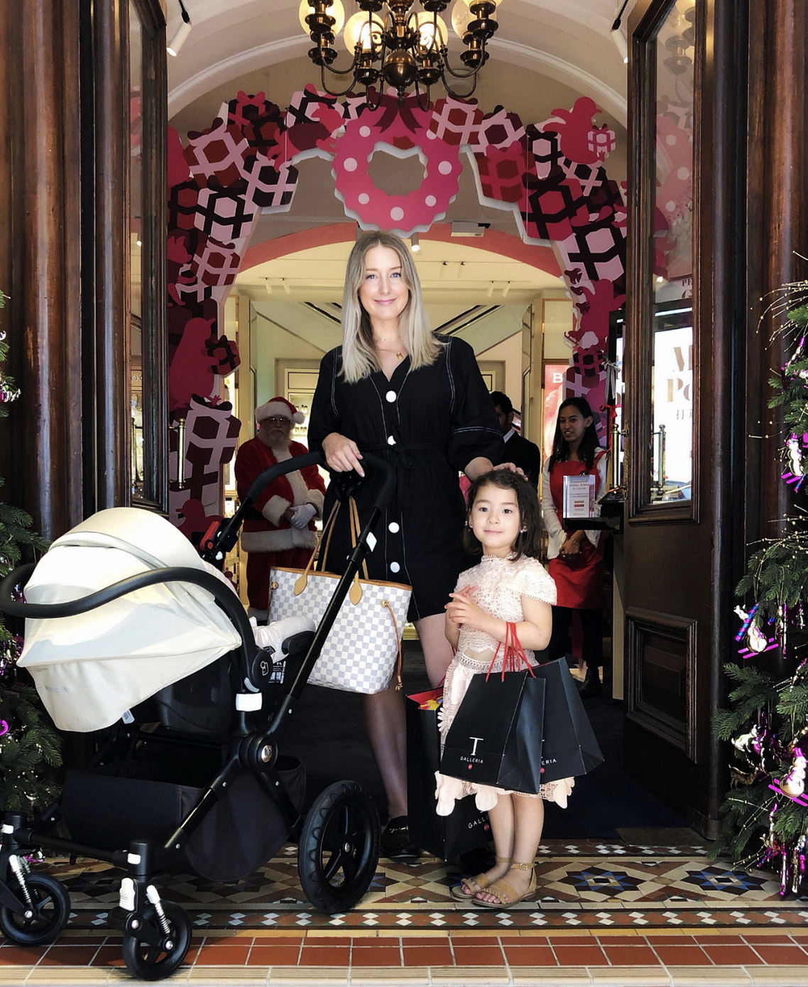 Christmas at T Galleria | DFS