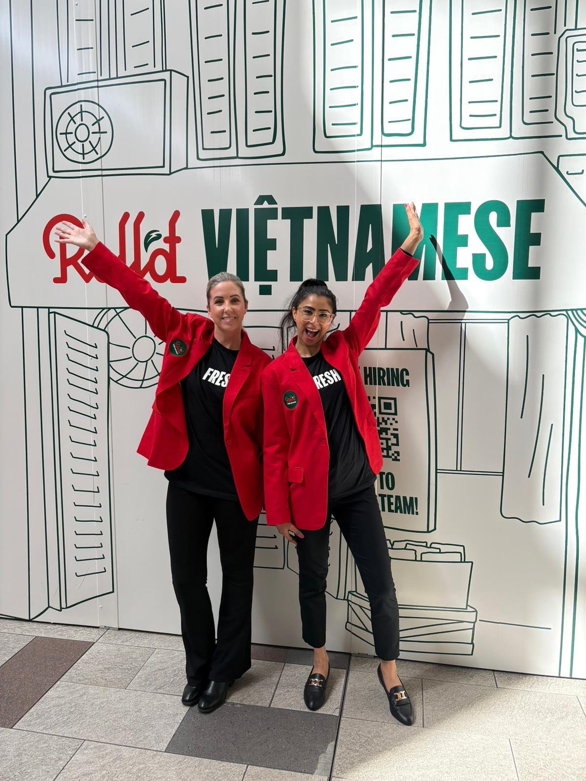 Take us back to cruising around Auckland in a Rolls Royce for @rolld_vietnamese_nz celebrating the opening of their new restaurant at Sylvia Park 🍲🍤

Great marketing activation put together by the team at @cplusco 👏

#MarketingActivation #Rolld #B