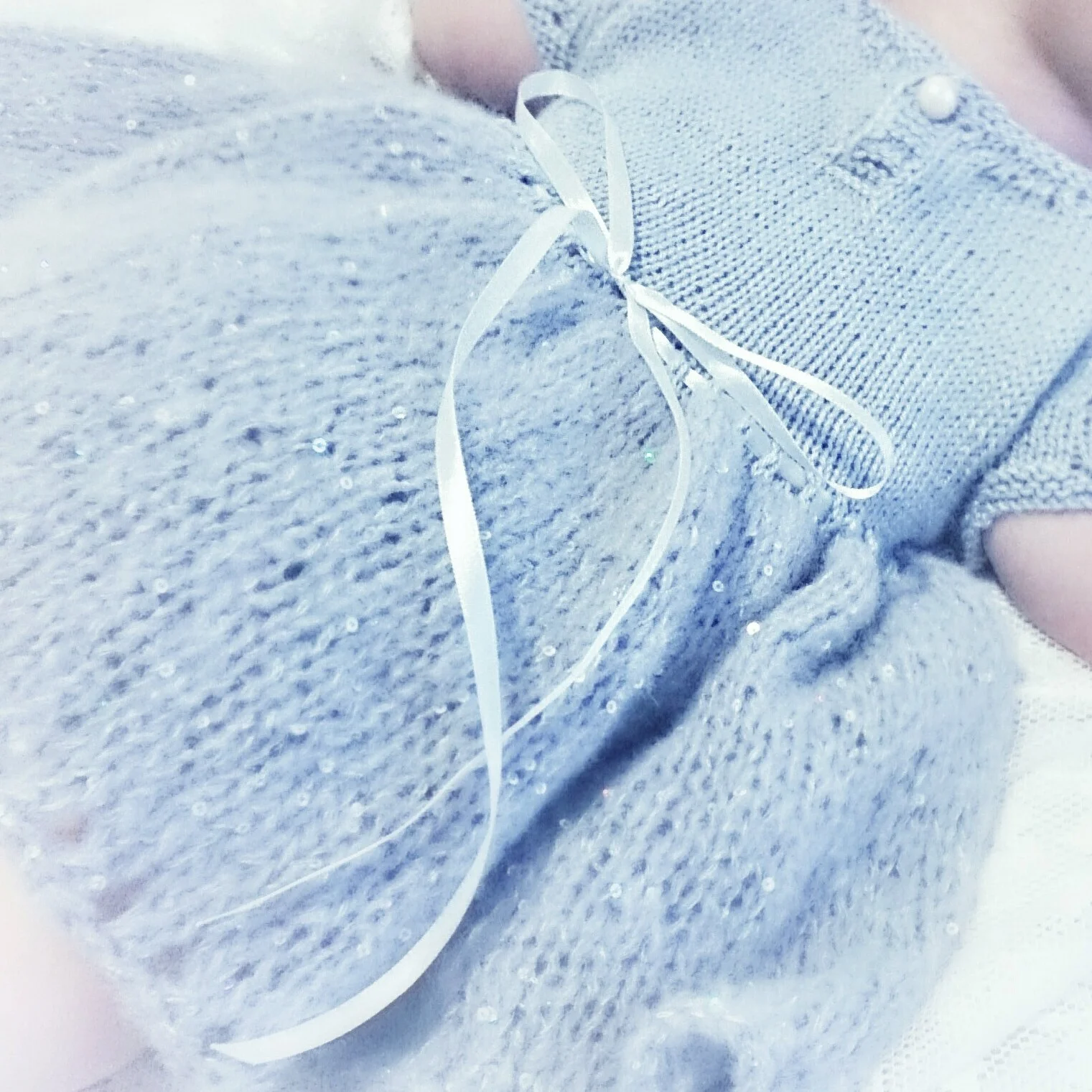 Hva med en liten vinterprinsesse? Blå kjole til Frostfansene!