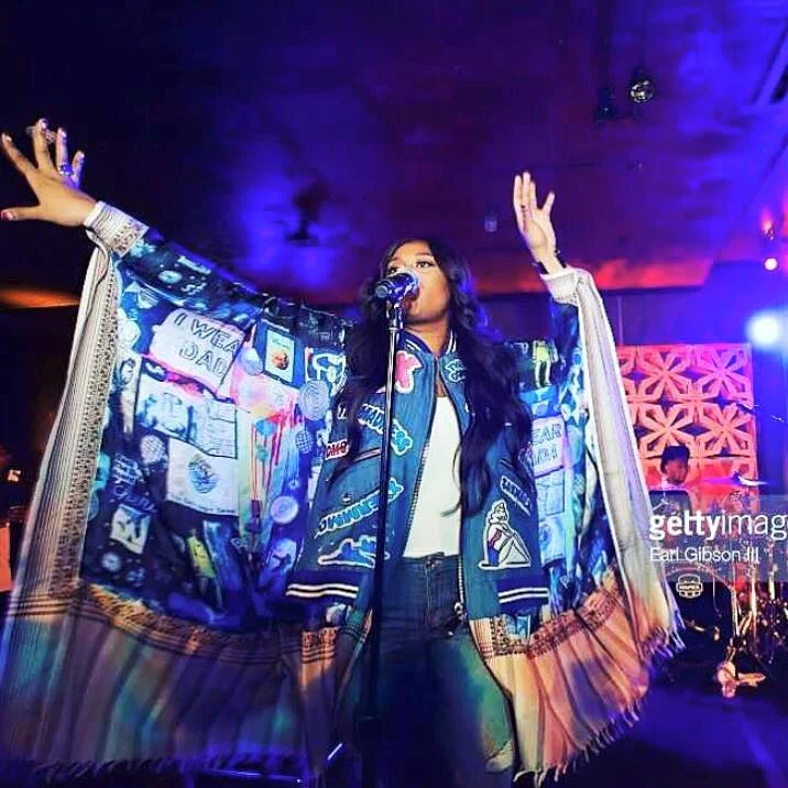 JAZMINE SULLIVAN wearing OMG BY OTT featuring SUSAN SHUP ARTWORK