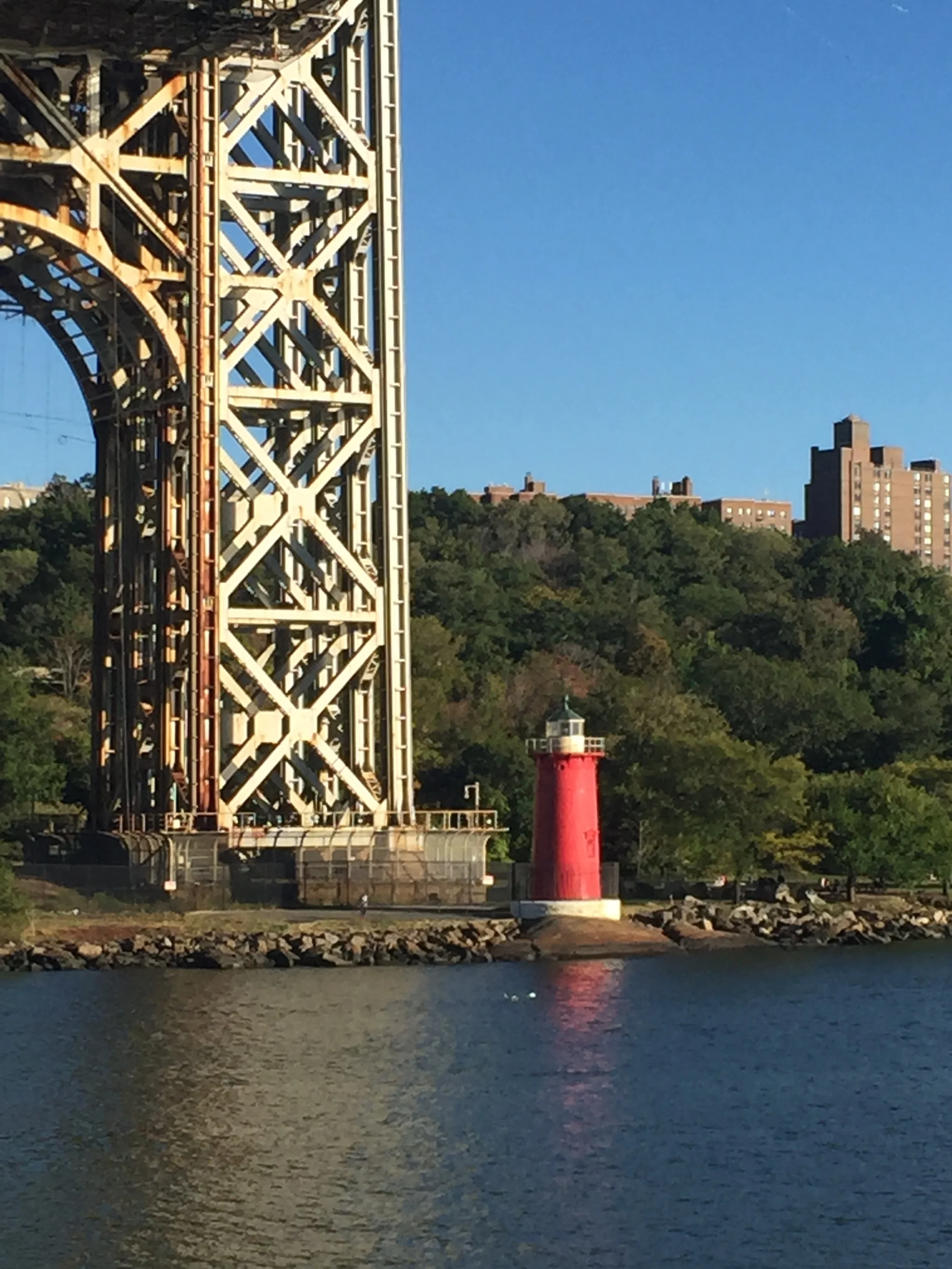 LITTLE RED LIGHTHOUSE 