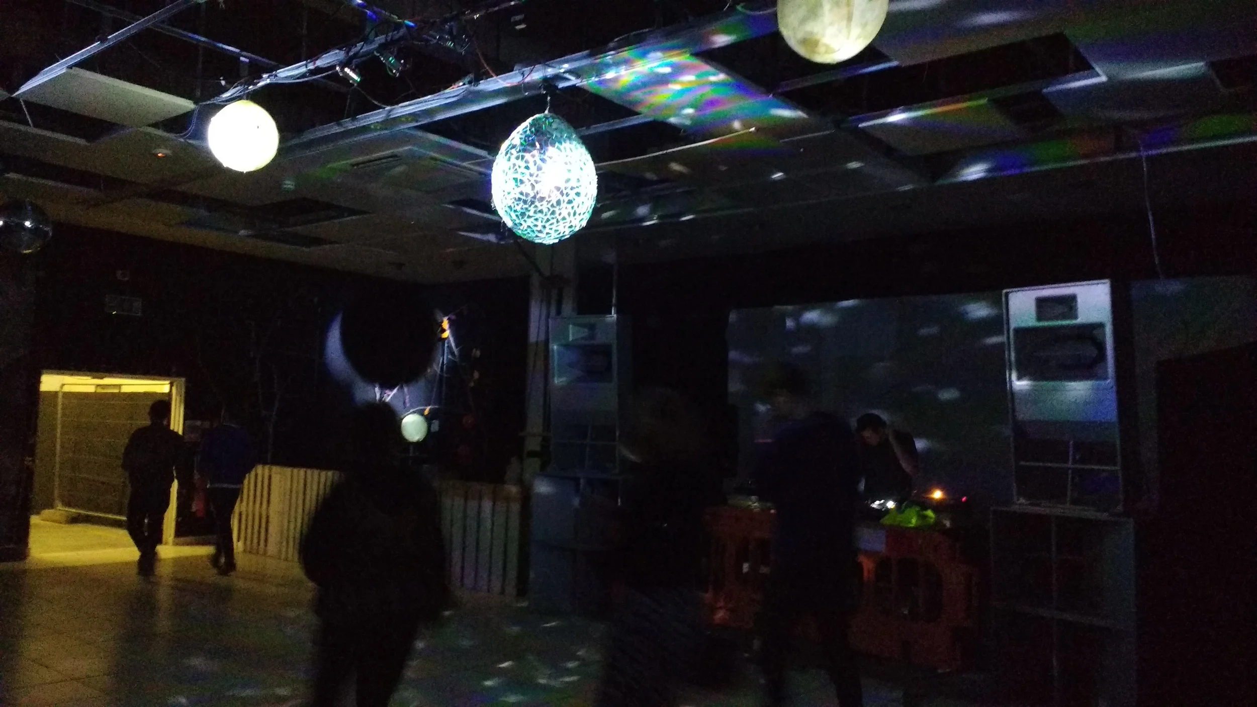 Giant Disco Ball and 3 glowing orbs