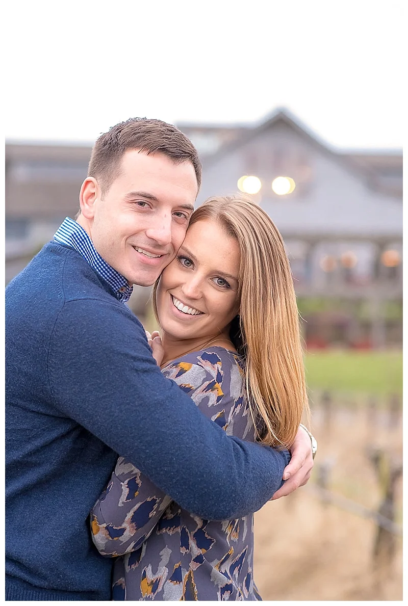 Red Oak Weddings | New York, New Jersey and Pennsylvania wedding vendors, resources and inspiration for the modern couple | Engagement Session | Laura Lee Photography