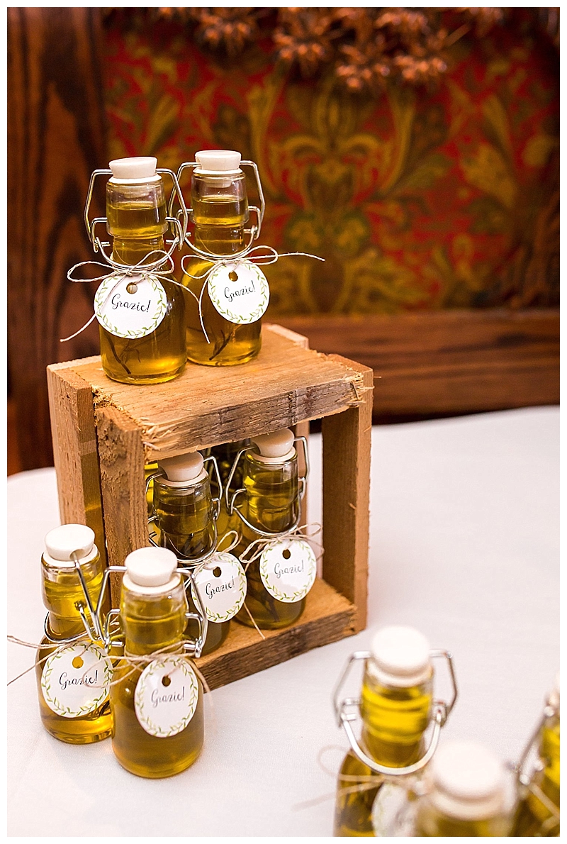 Red Oak Weddings | New York, New Jersey and Pennsylvania wedding vendors, resources and inspiration for the modern couple | Weddings | Idalia Photography