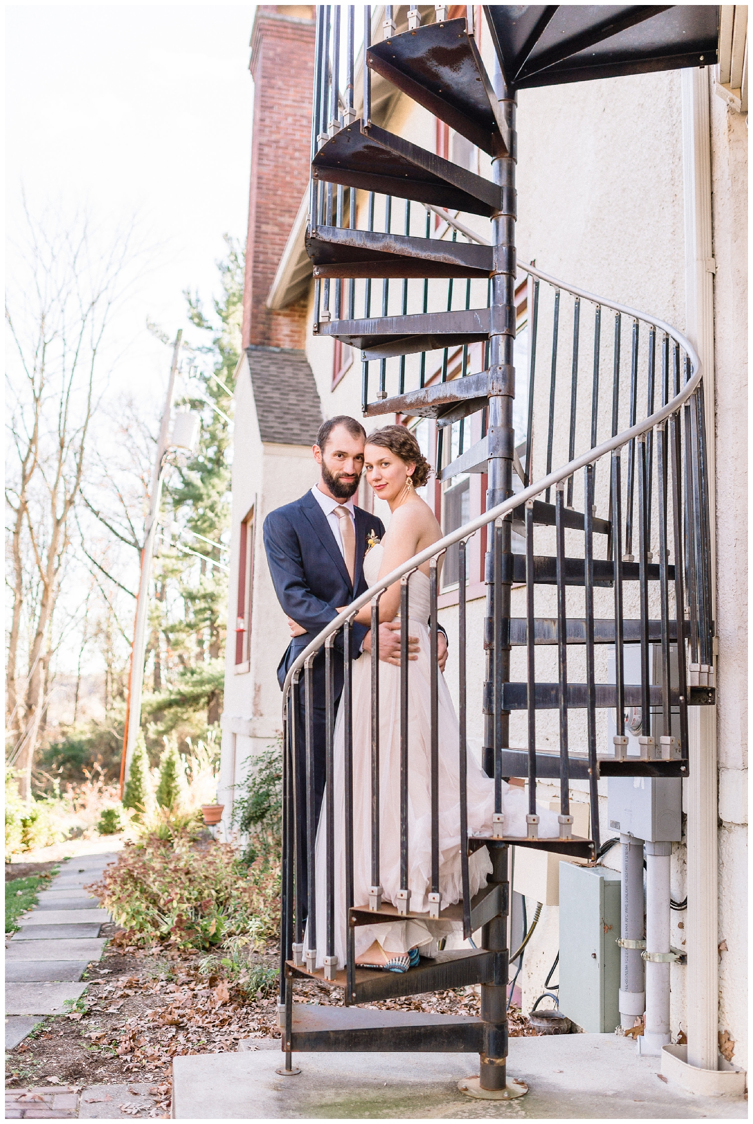 Unique and colorful wedding | The Inn at Ragged Edge | Pennsylvania Wedding | Red Oak Weddings