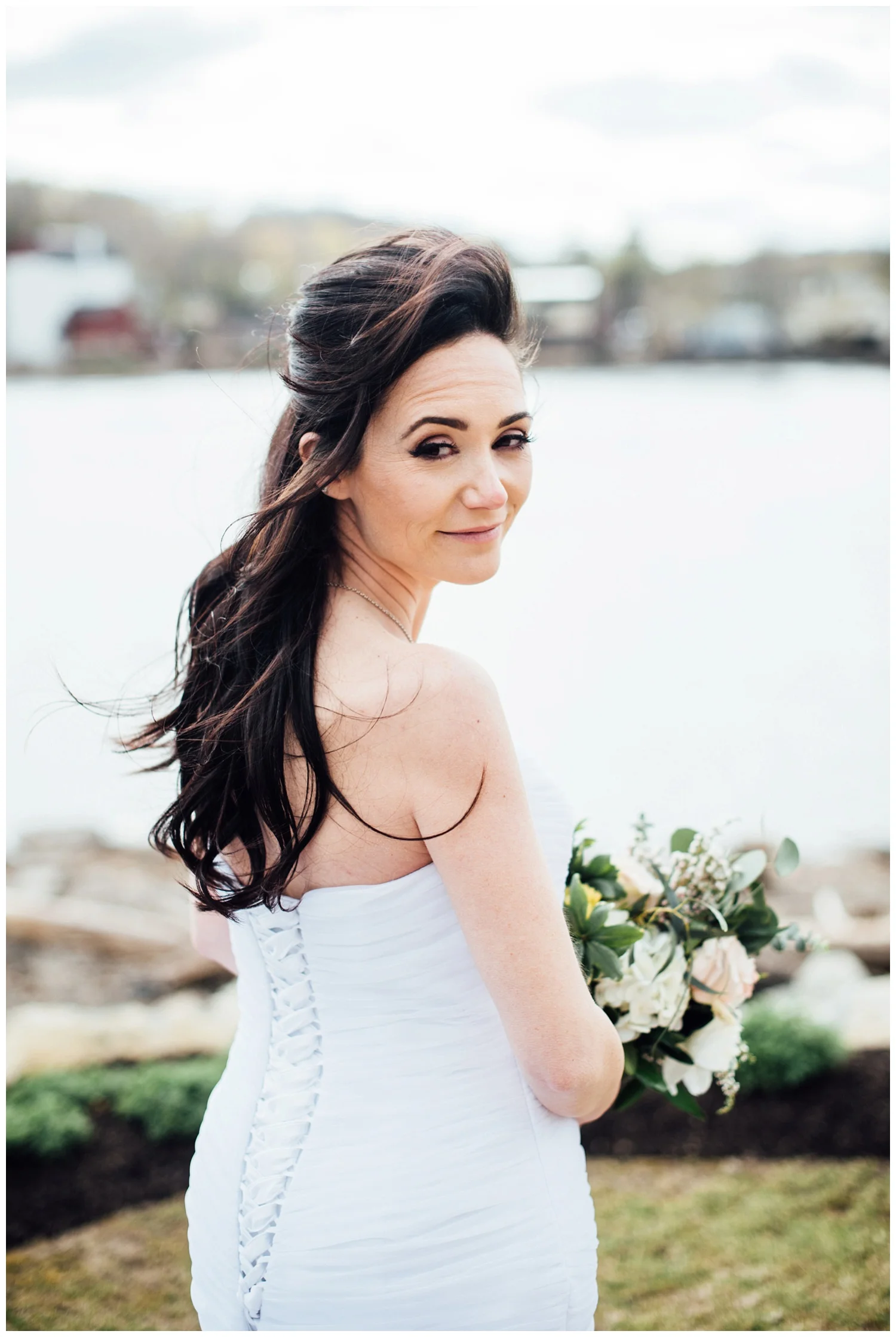 New York, New Jersey and Pennsylvania wedding vendors, resources and inspiration for the modern couple | Bride by water