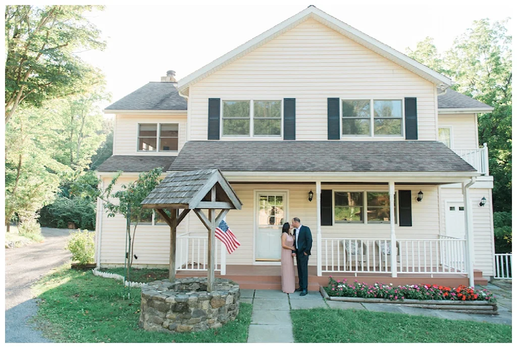 New York, New Jersey and Pennsylvania wedding vendors, resources and inspiration for the modern couple | At home engagement session