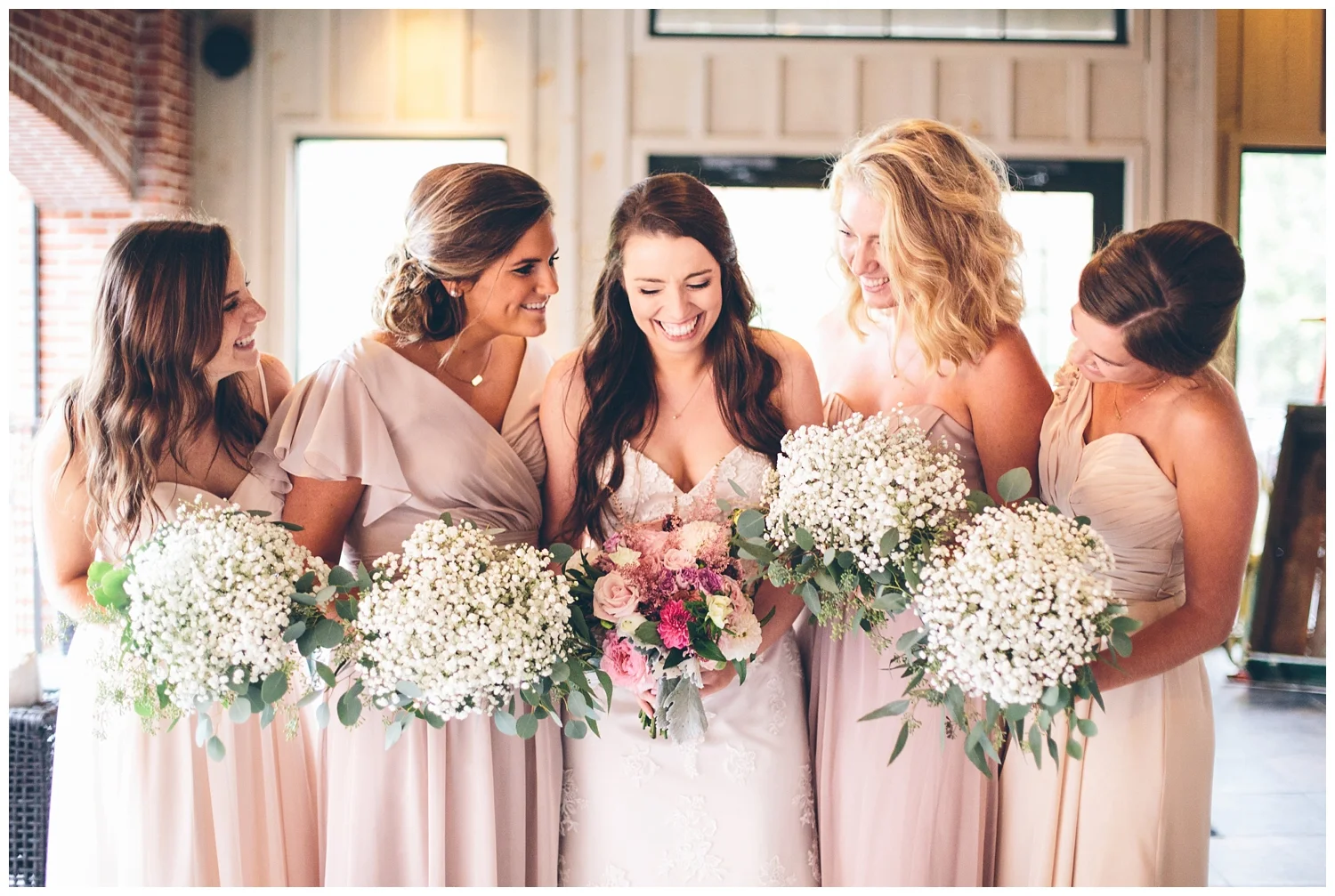 For the modern couple planning their wedding in NY, NJ + PA. Real weddings, engagements, inspiration + more!