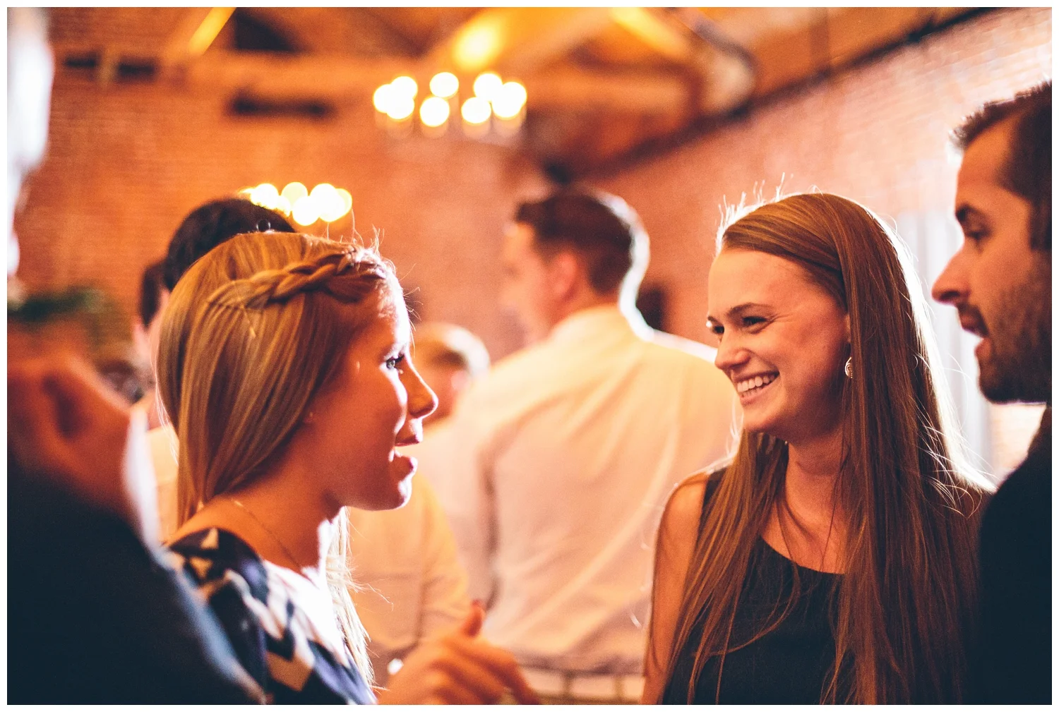 For the modern couple planning their wedding in NY, NJ + PA. Real weddings, engagements, inspiration + more!