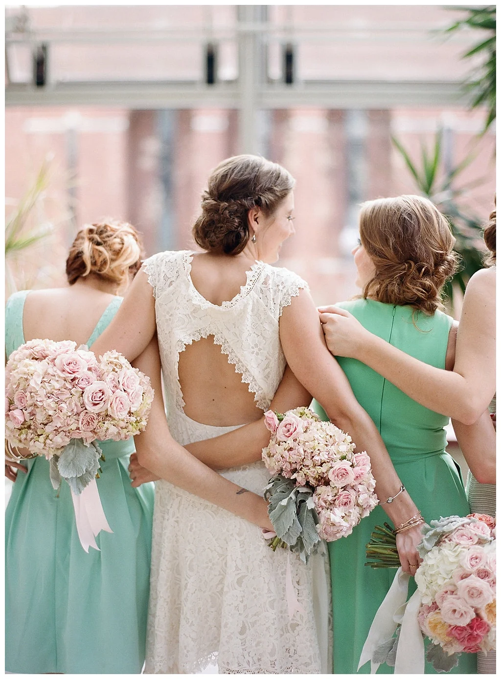 For the modern couple planning their wedding in NY, NJ + PA. Real weddings, engagements, inspiration + more!