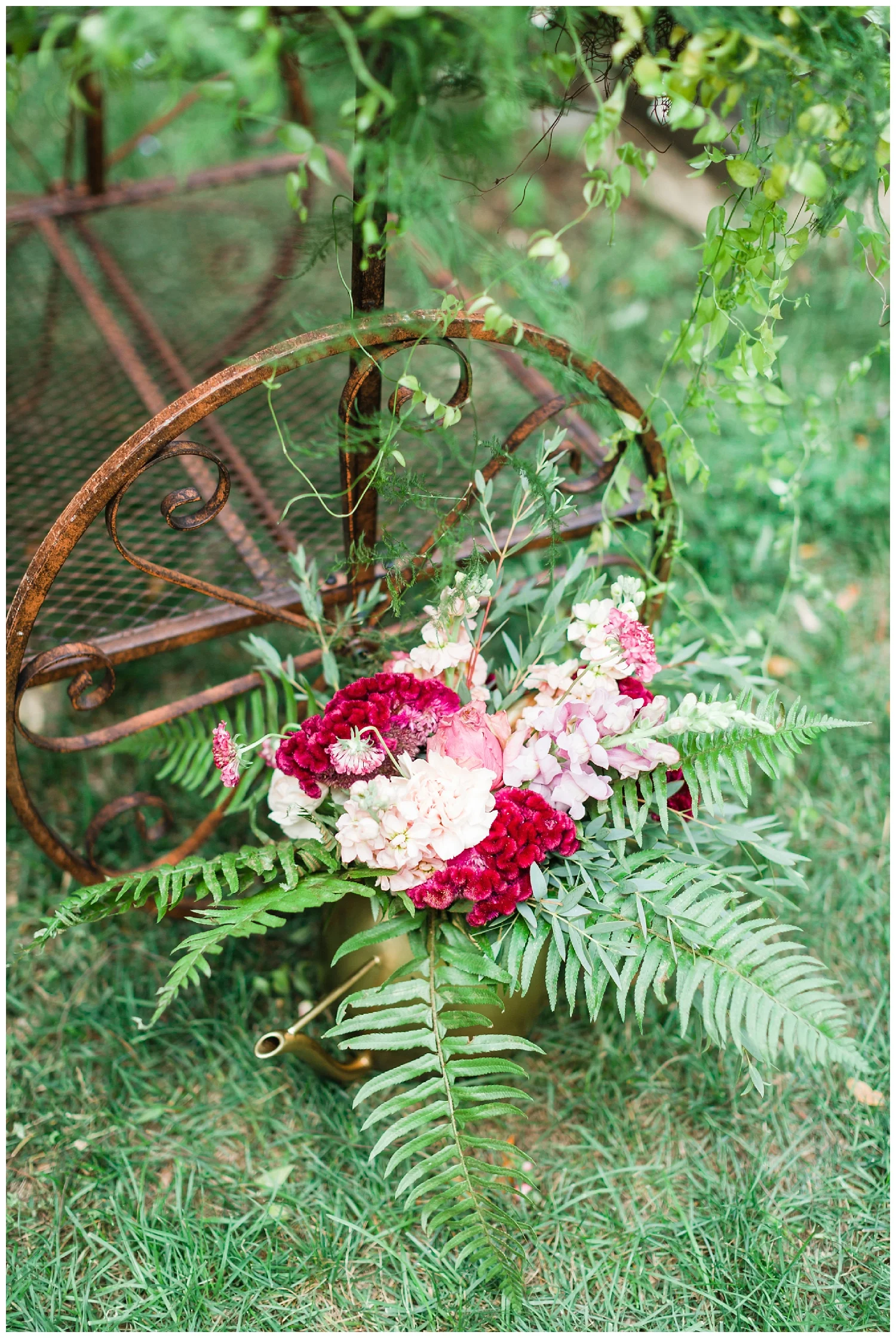 For the modern couple planning their wedding in NY, NJ + PA. Real weddings, engagements, inspiration + more!