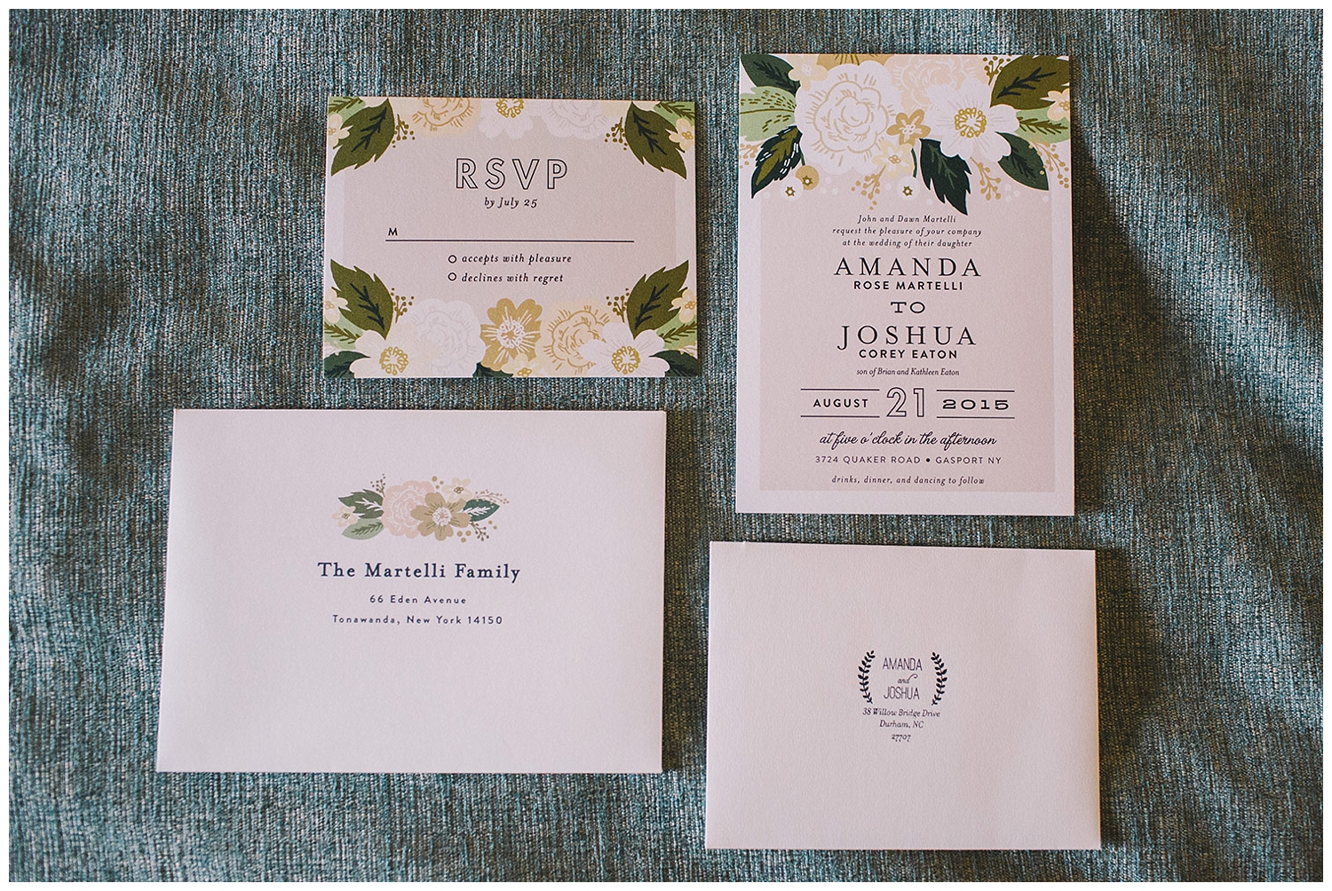 For the modern couple planning their wedding in NY, NJ + PA. Real weddings, engagements, inspiration + more!