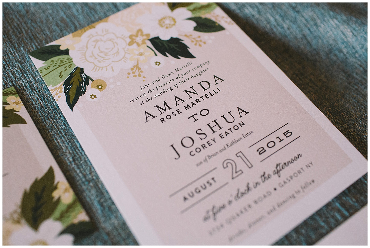 For the modern couple planning their wedding in NY, NJ + PA. Real weddings, engagements, inspiration + more!