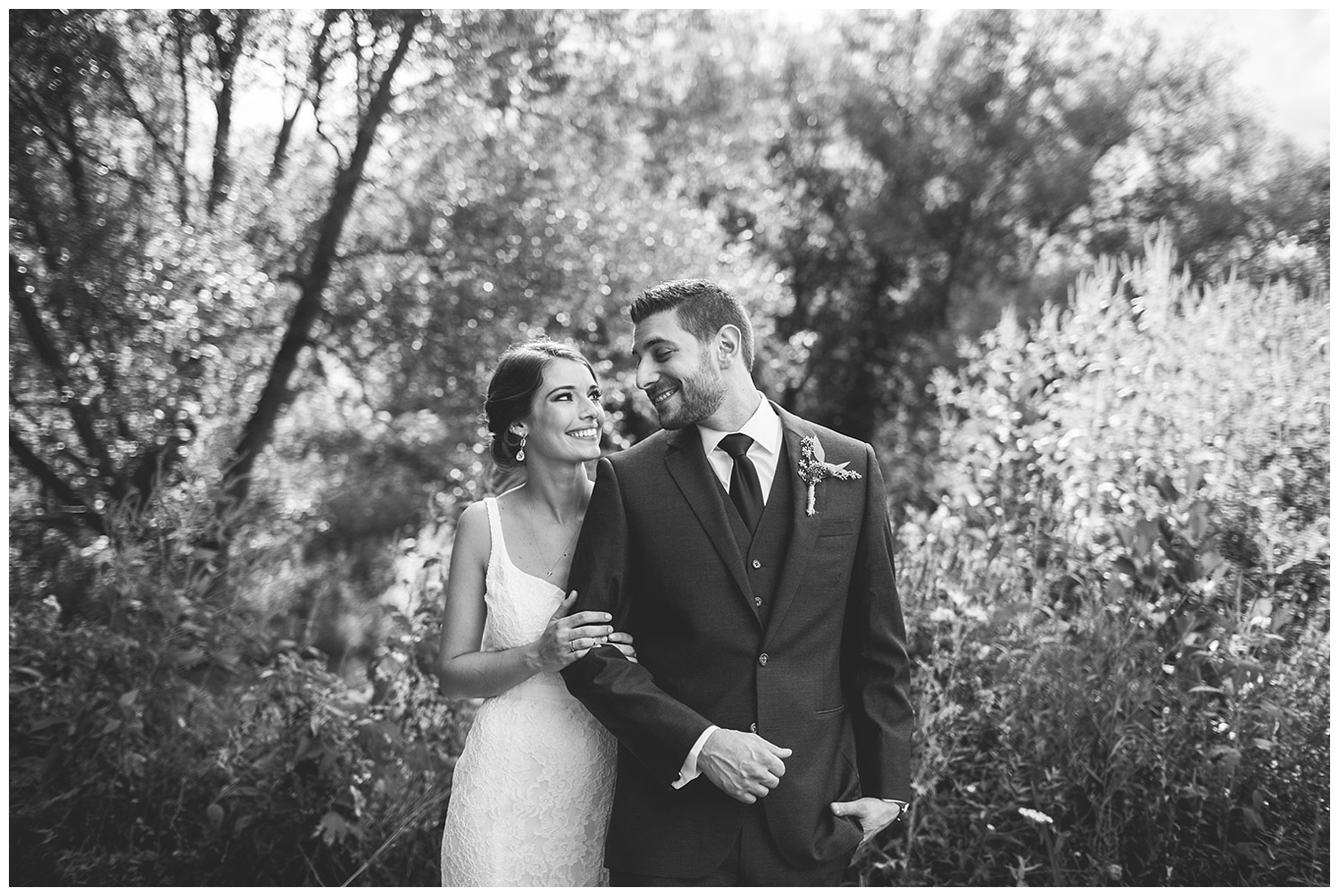 For the modern couple planning their wedding in NY, NJ + PA. Real weddings, engagements, inspiration + more!