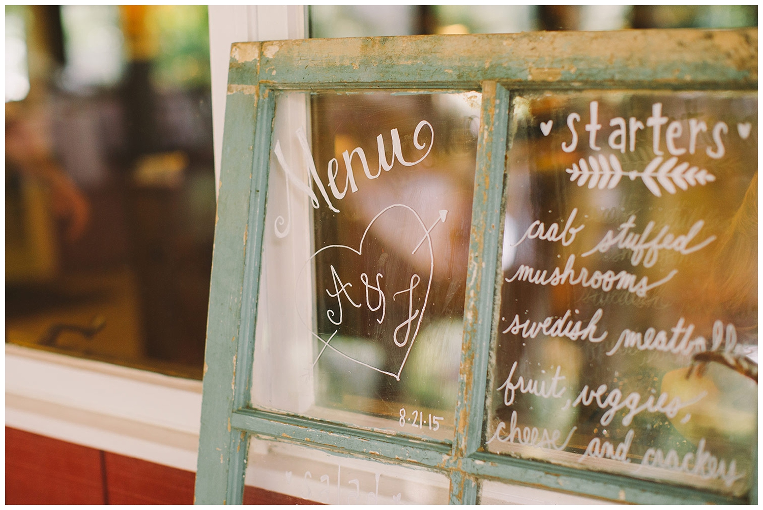 For the modern couple planning their wedding in NY, NJ + PA. Real weddings, engagements, inspiration + more!