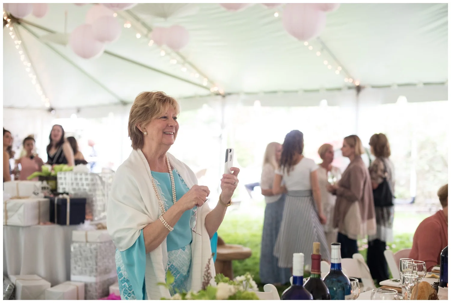 For the modern couple planning their wedding in NY, NJ + PA. Real weddings, engagements, inspiration + more!