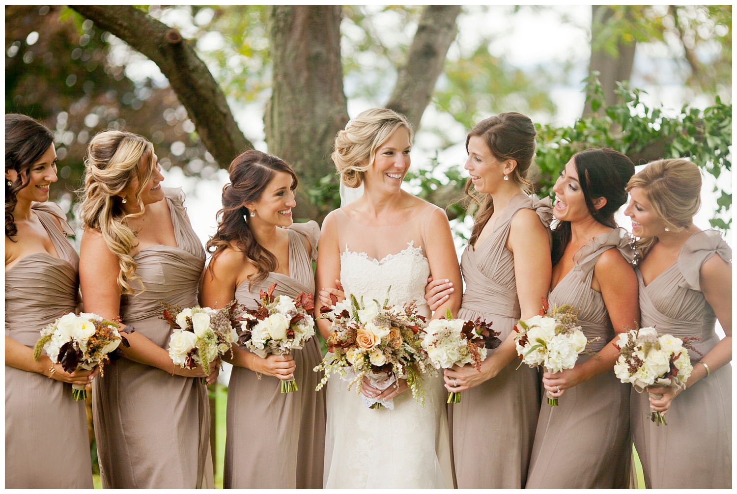 For the modern couple planning their wedding in NY, NJ + PA. Real weddings, engagements, inspiration + more!