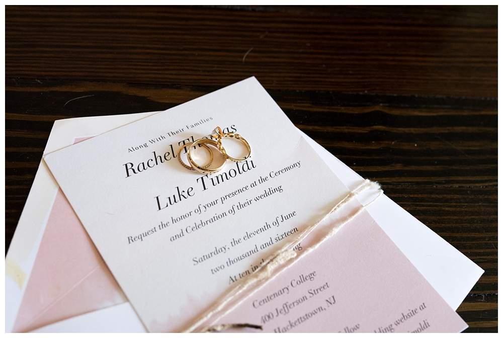 For the modern couple planning their wedding in NY, NJ + PA. Real weddings, engagements, inspiration + more!