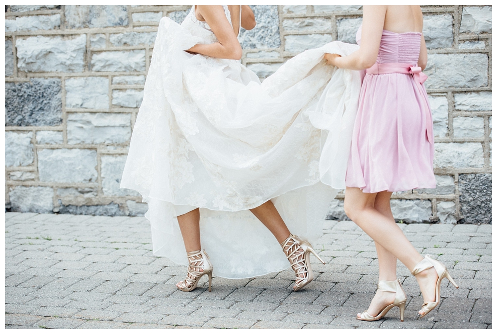 For the modern couple planning their wedding in NY, NJ + PA. Real weddings, engagements, inspiration + more!