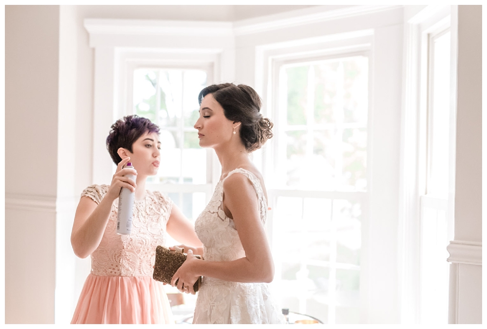 For the modern couple planning their wedding in NY, NJ + PA. Real weddings, engagements, inspiration + more!