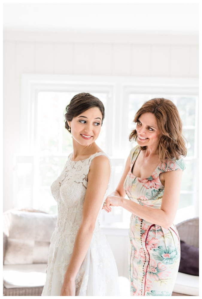 For the modern couple planning their wedding in NY, NJ + PA. Real weddings, engagements, inspiration + more!