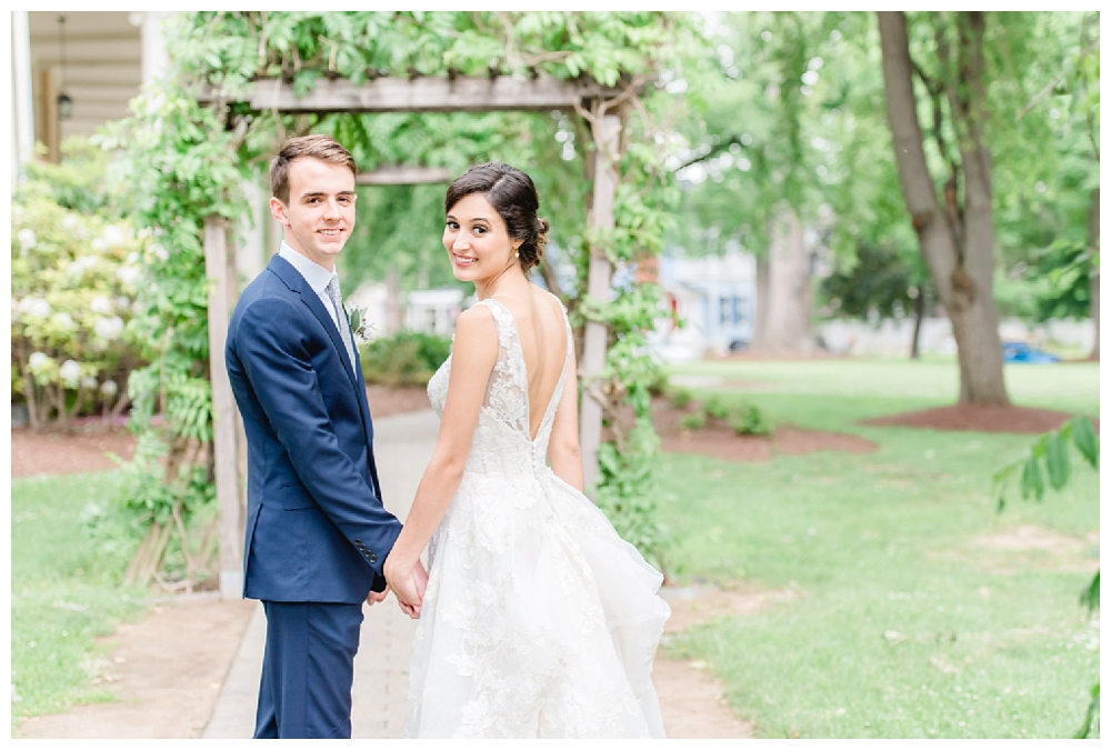 For the modern couple planning their wedding in NY, NJ + PA. Real weddings, engagements, inspiration + more!