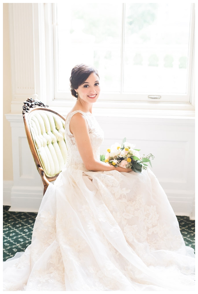 For the modern couple planning their wedding in NY, NJ + PA. Real weddings, engagements, inspiration + more!