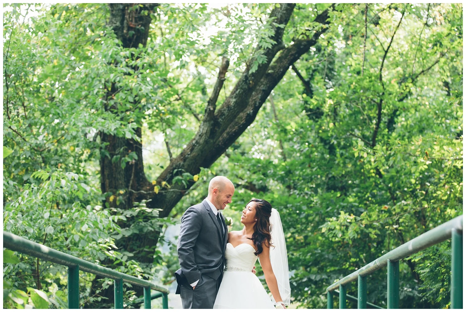 For the modern couple planning their wedding in NY, NJ + PA. Real weddings, engagements, inspiration + more!