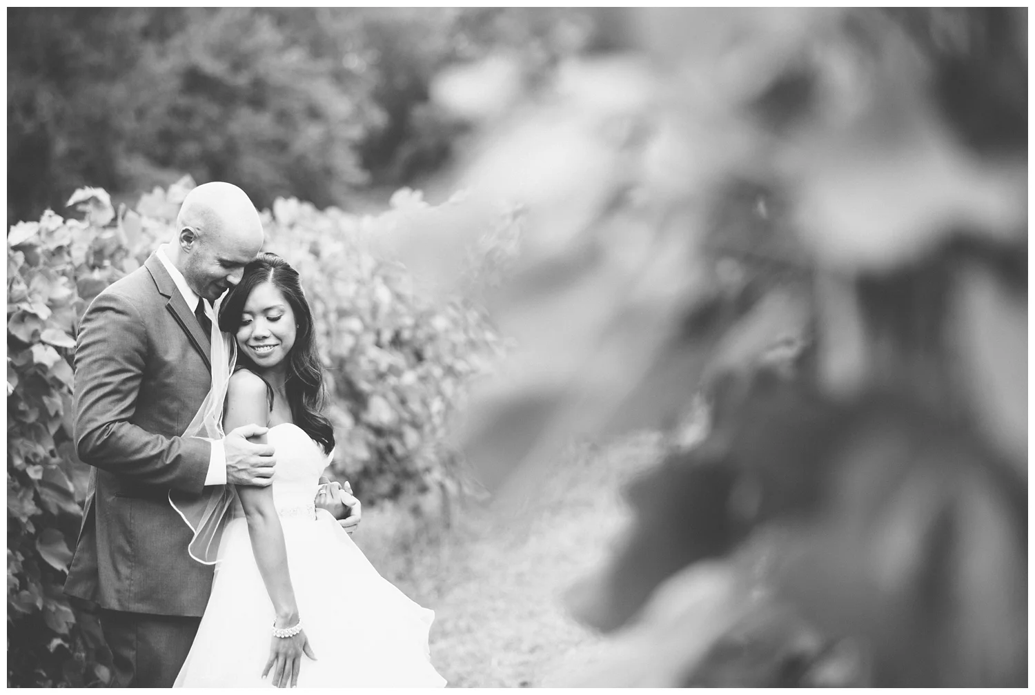 For the modern couple planning their wedding in NY, NJ + PA. Real weddings, engagements, inspiration + more!