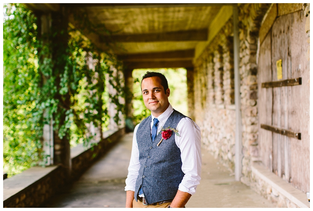 For the modern couple planning their wedding in NY, NJ + PA. Real weddings, engagements, inspiration + more!